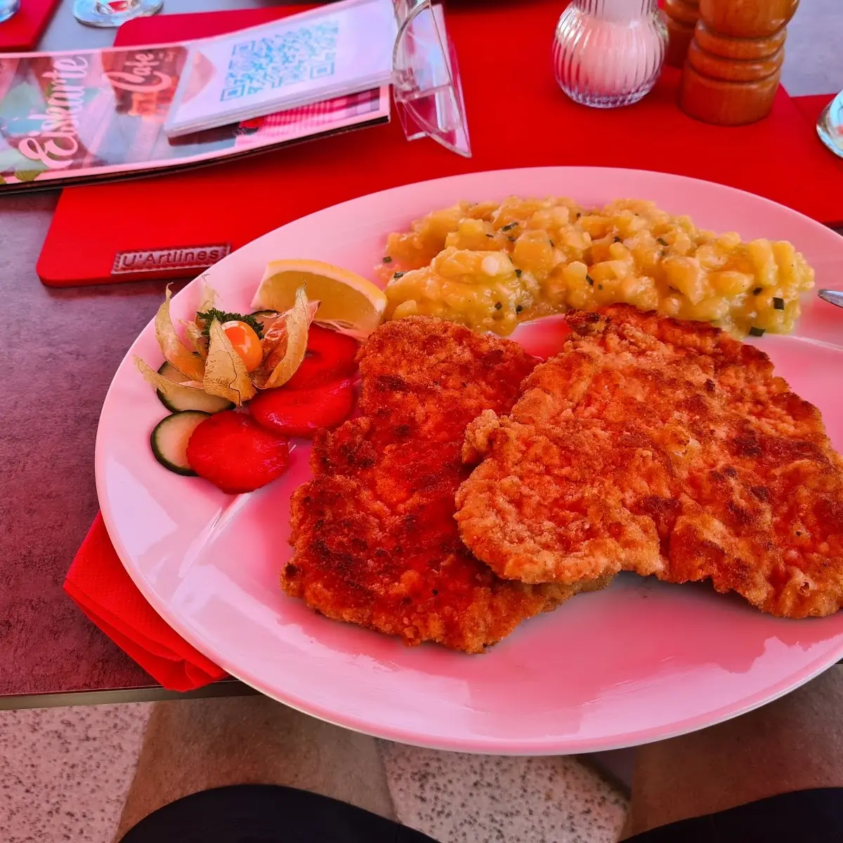 Wiener Schnitzel Mit Kartoffelsalat