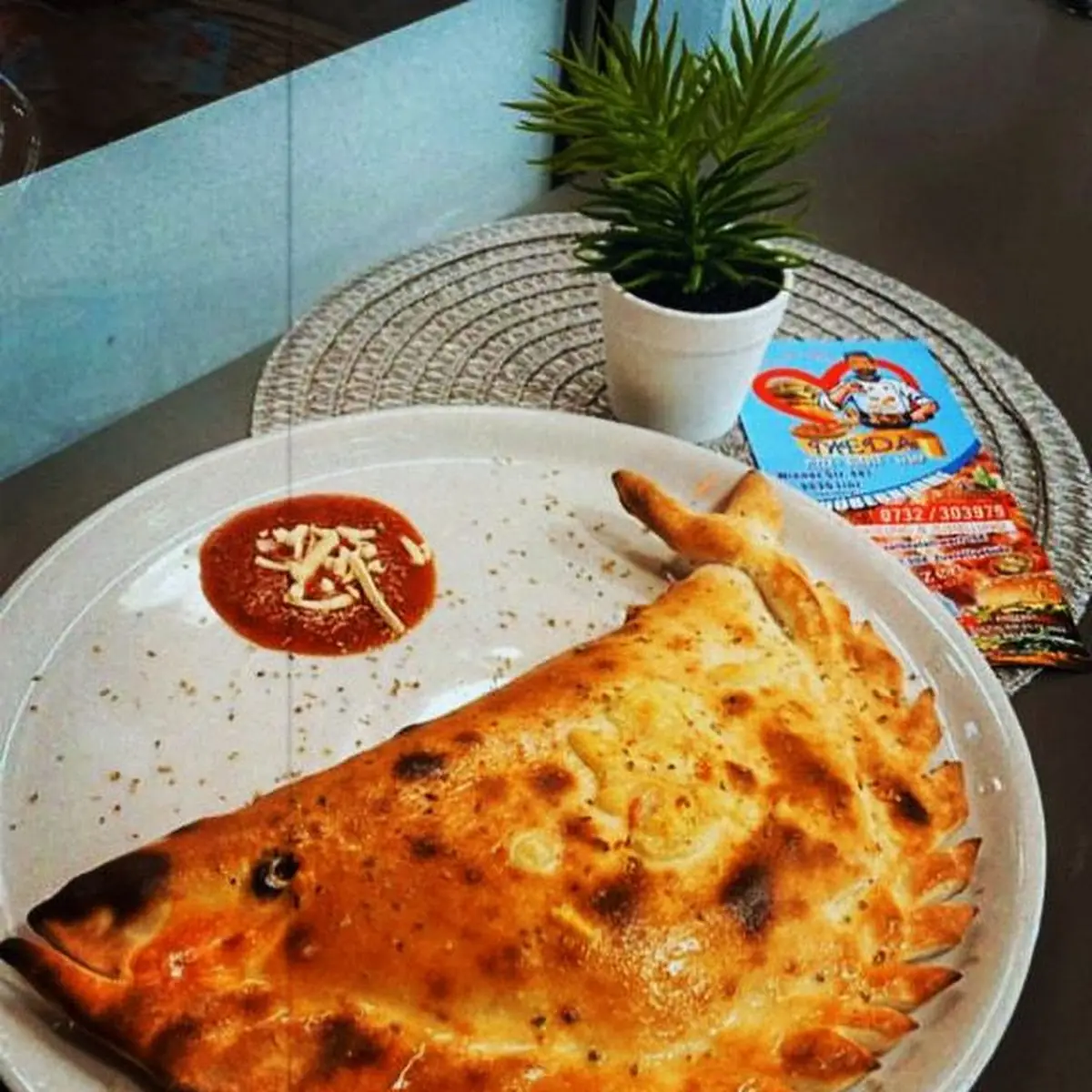 Pizza Calzone
