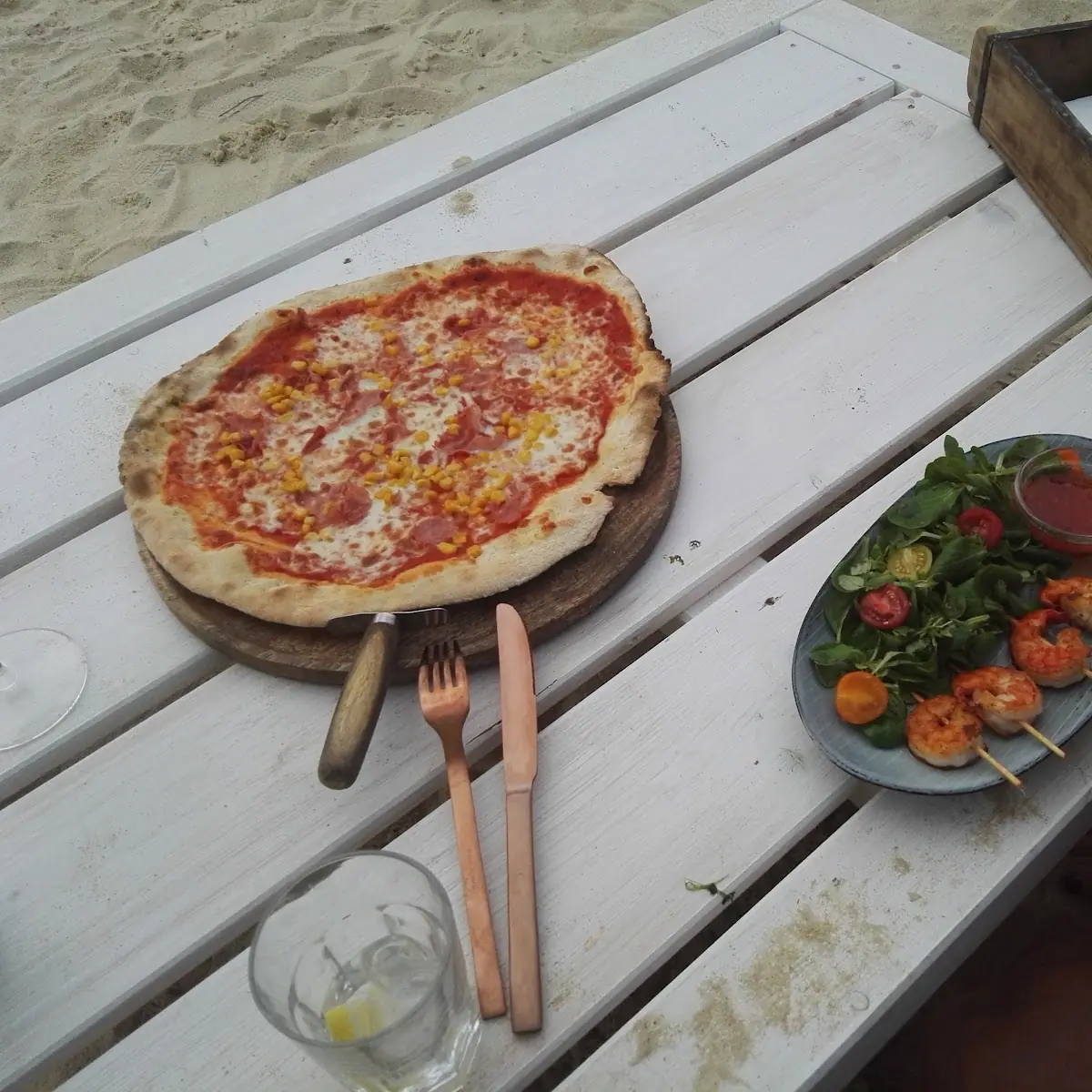 Pizza Und Salat