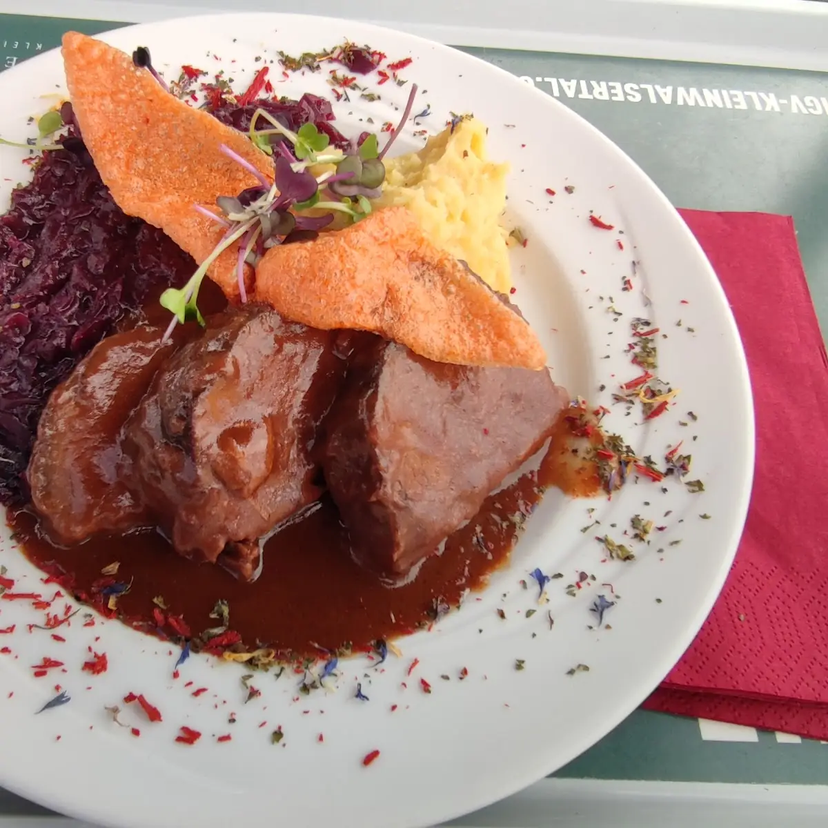 Sauerbraten Mit Blaukraut