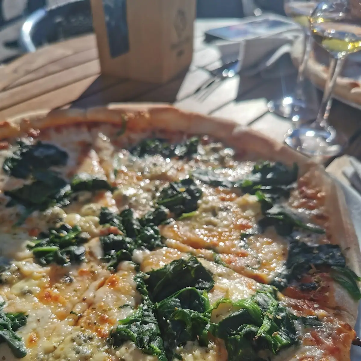 Spinach Pizza With Gorgonzola