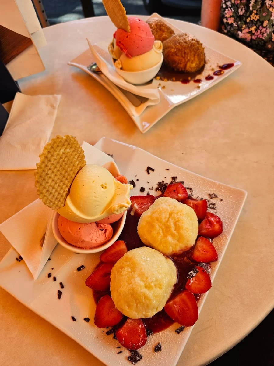 Topfenknödel