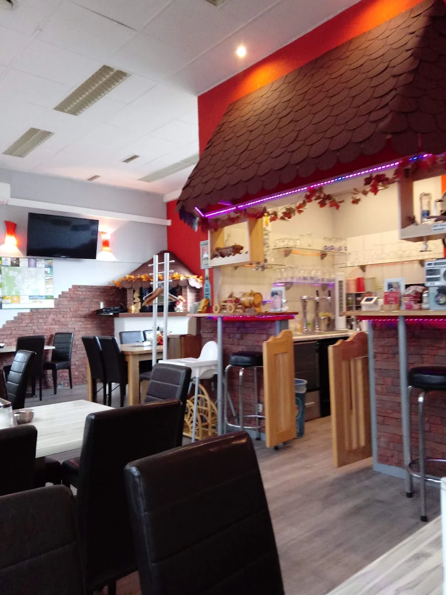 Café Shele - Zimmer - Rooms - Hotel Titelbild