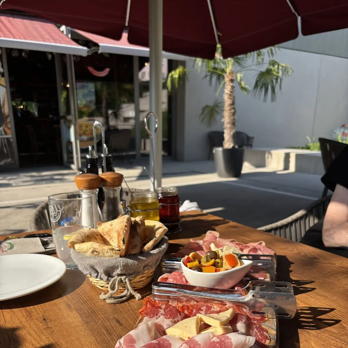 Essen und Trinken photo 3