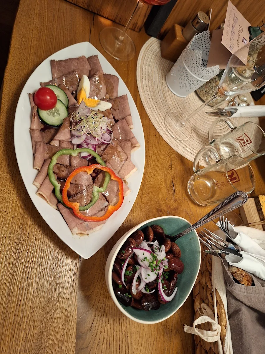 Essen und Trinken photo 3