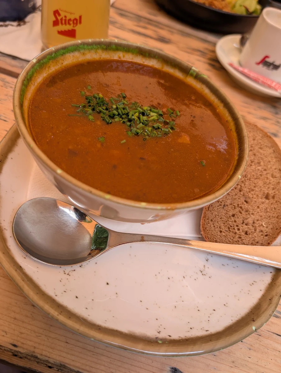 Essen und Trinken photo 2
