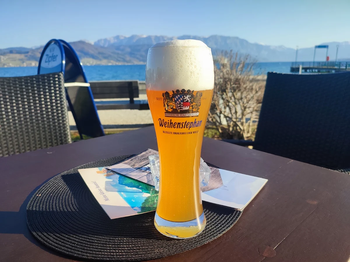 Essen und Trinken, Gall's Schirmbar