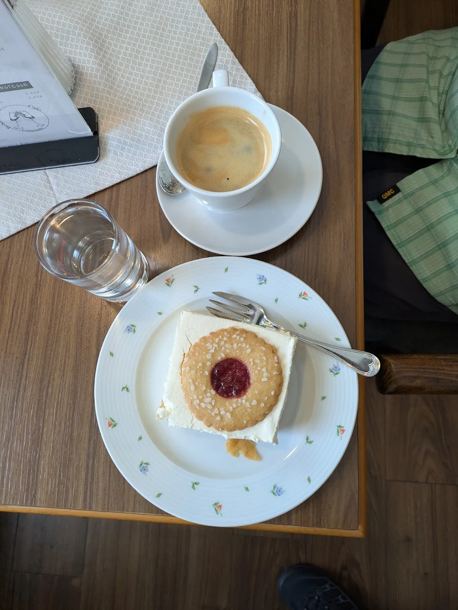 Essen und Trinken photo 2