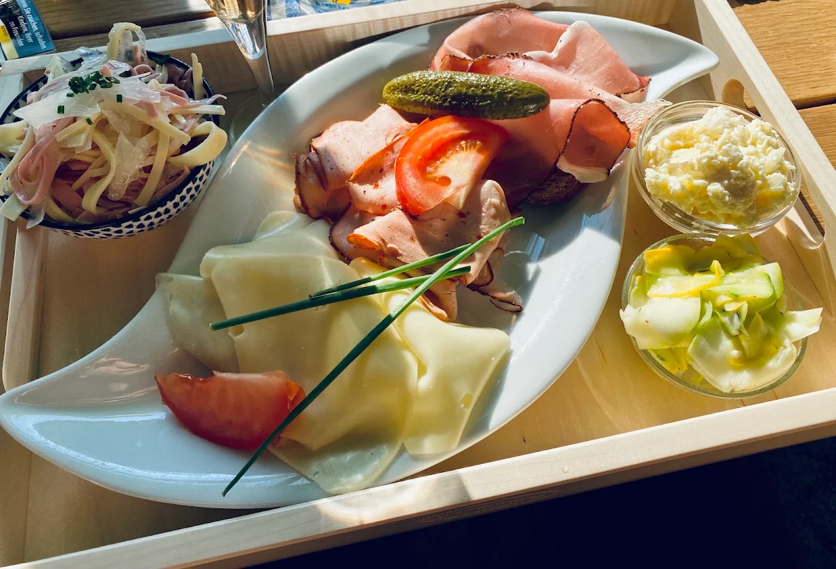 Essen und Trinken photo 2