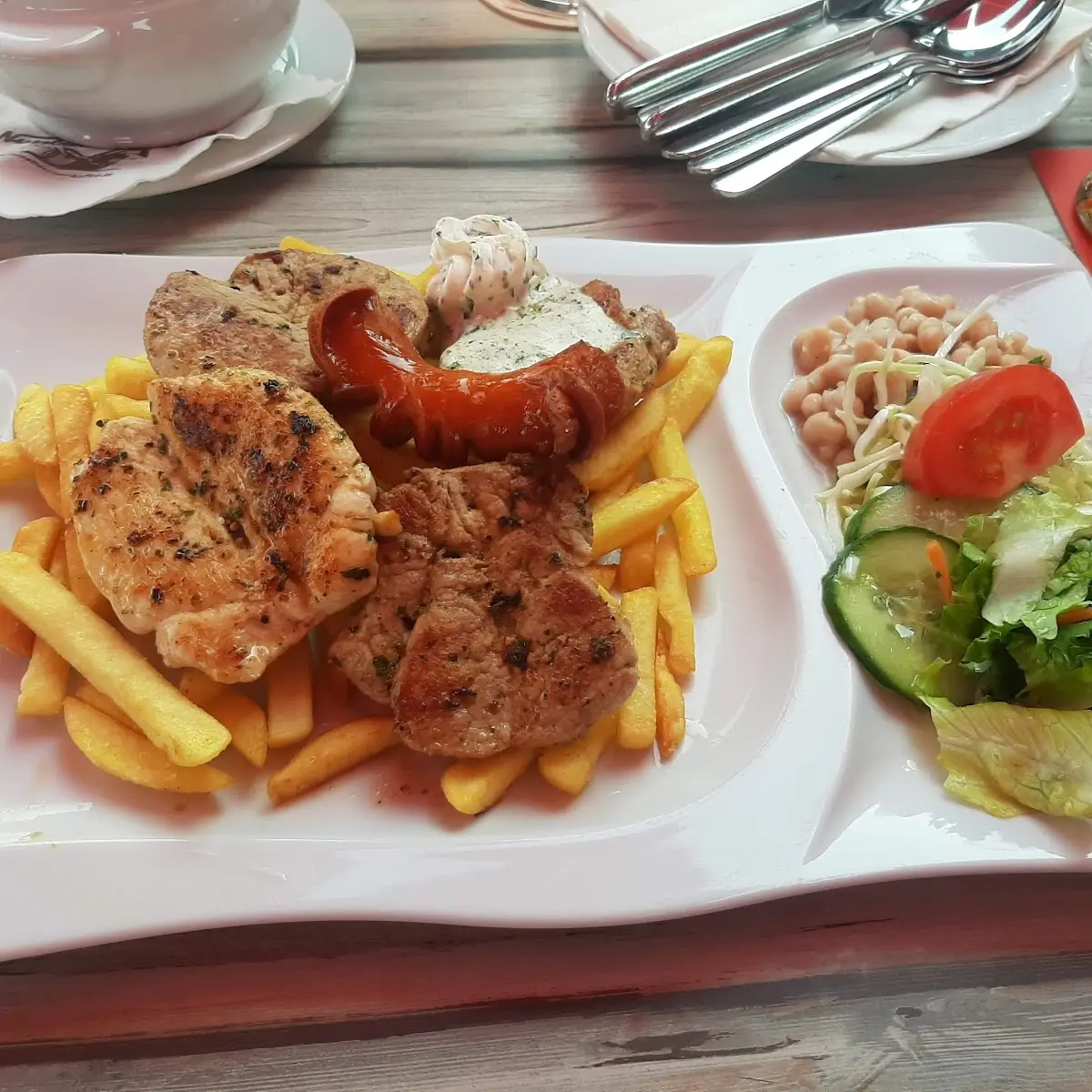 Essen und Trinken photo 3