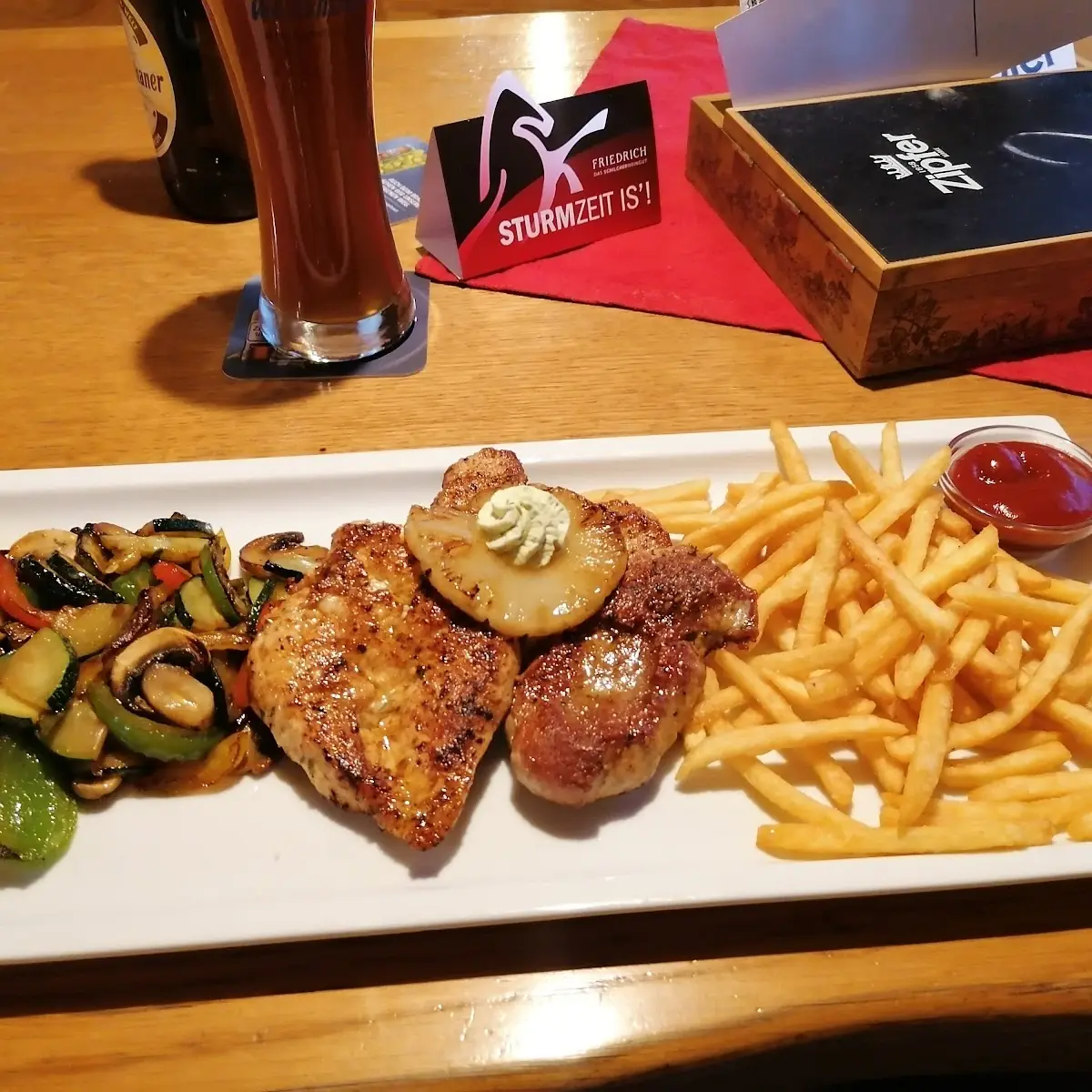 Essen und Trinken photo 1