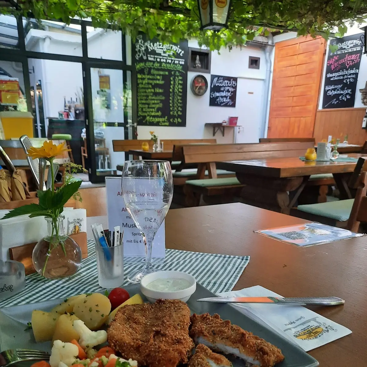Essen und Trinken photo 3