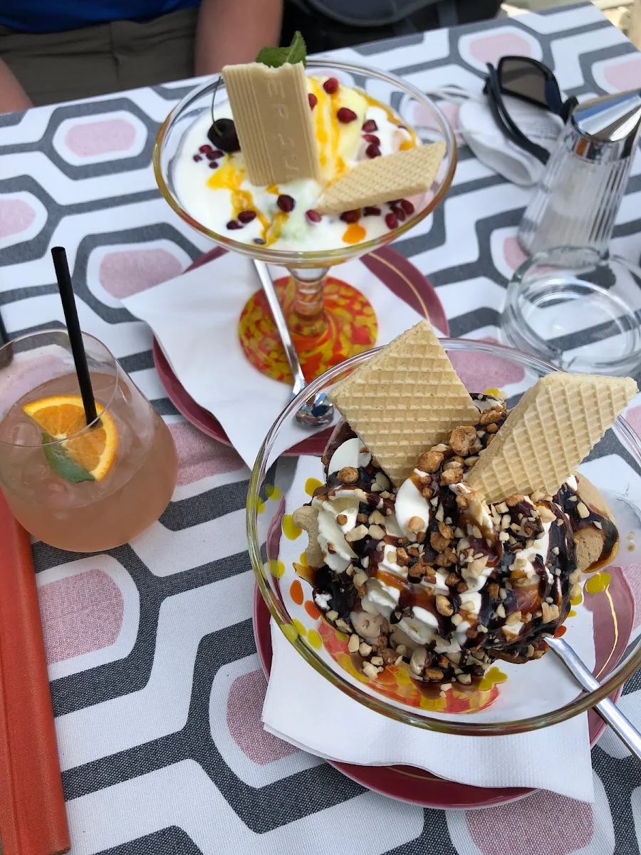 Essen und Trinken photo 1
