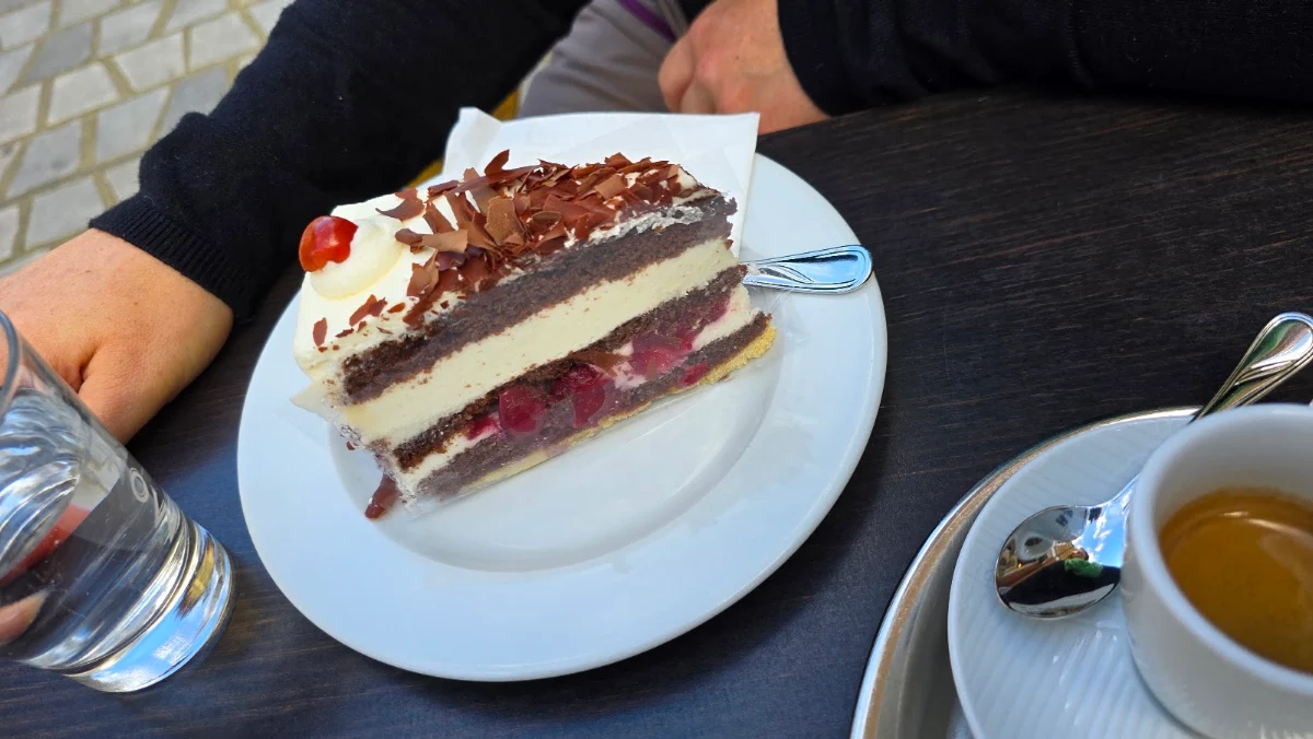 Essen und Trinken photo 2
