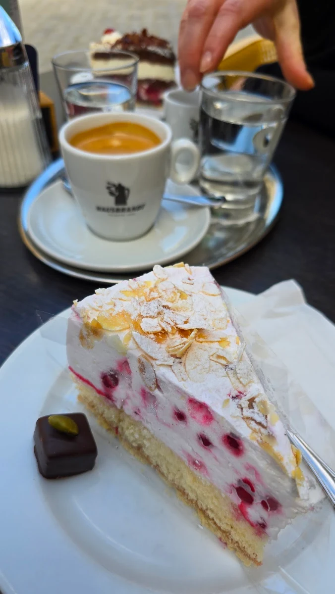 Essen und Trinken photo 3