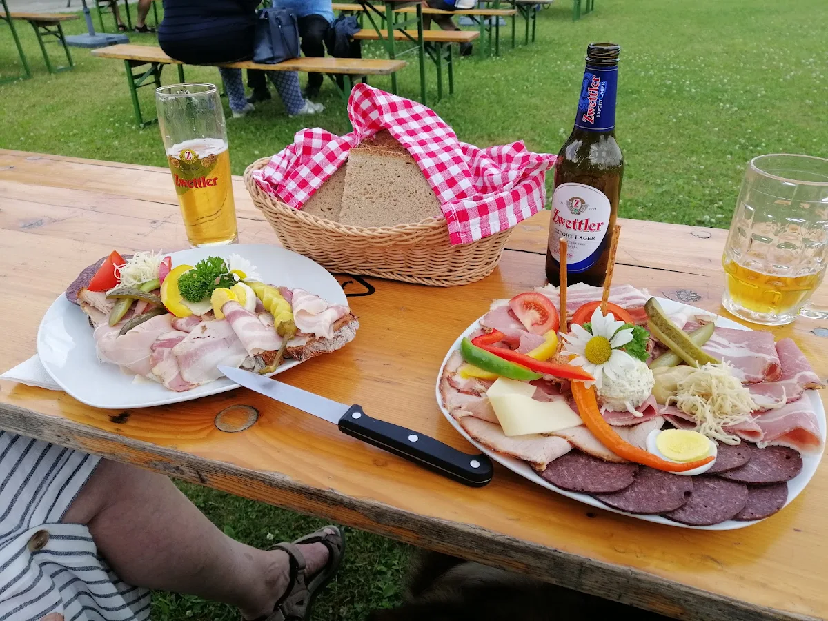 Essen und Trinken photo 3