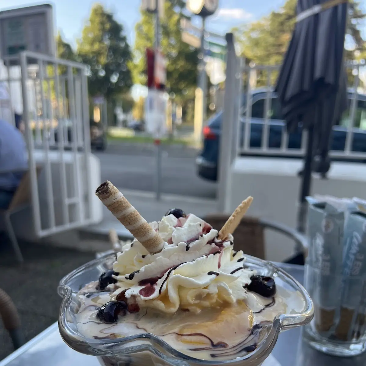 Essen und Trinken, Eissalon Ruckenbauer