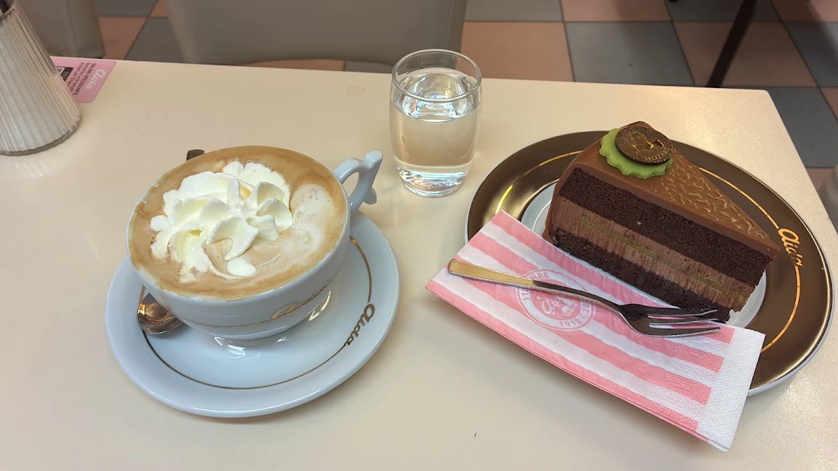 Essen und Trinken photo 2