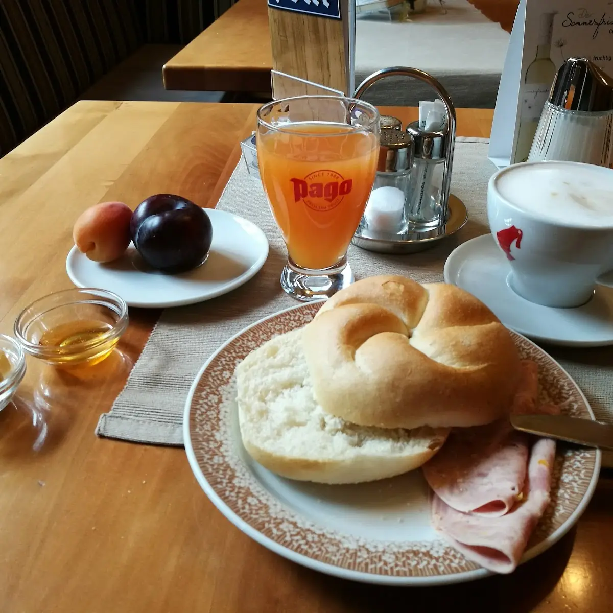Essen und Trinken photo 2