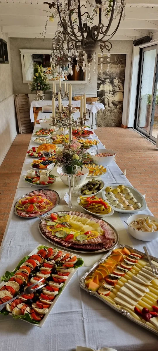 Essen und Trinken photo 1