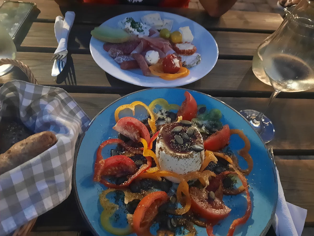 Essen und Trinken photo 2