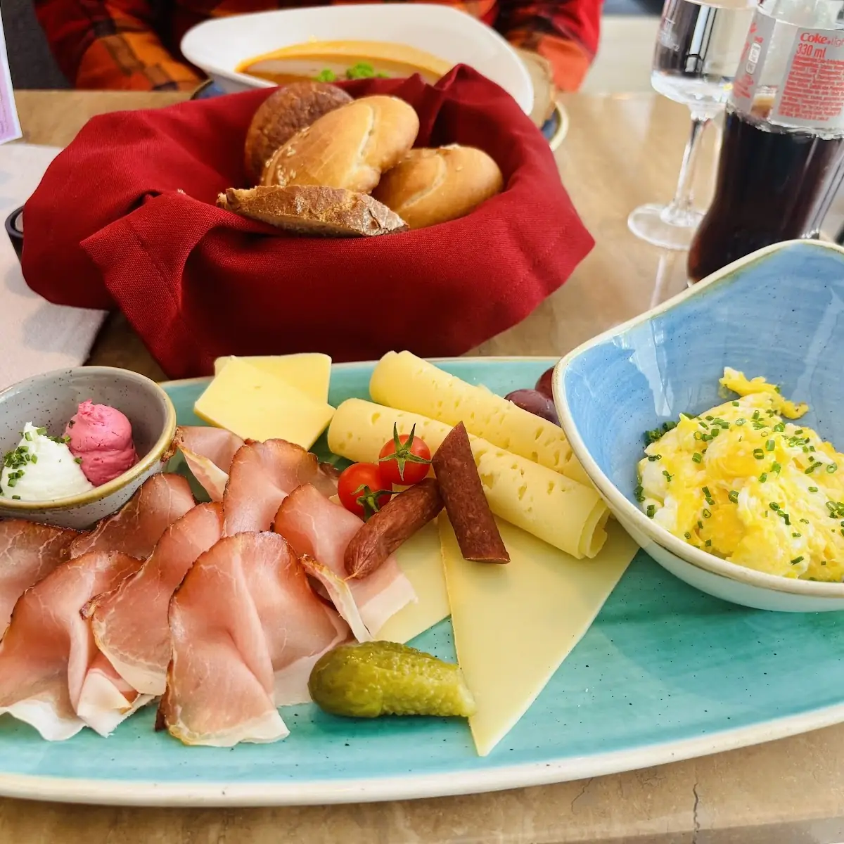 Essen und Trinken photo 3