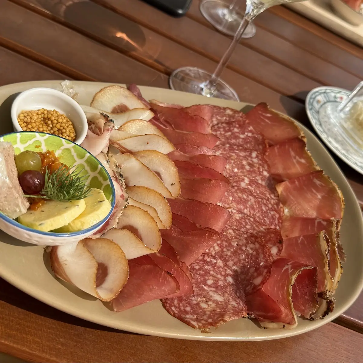 Essen und Trinken photo 3