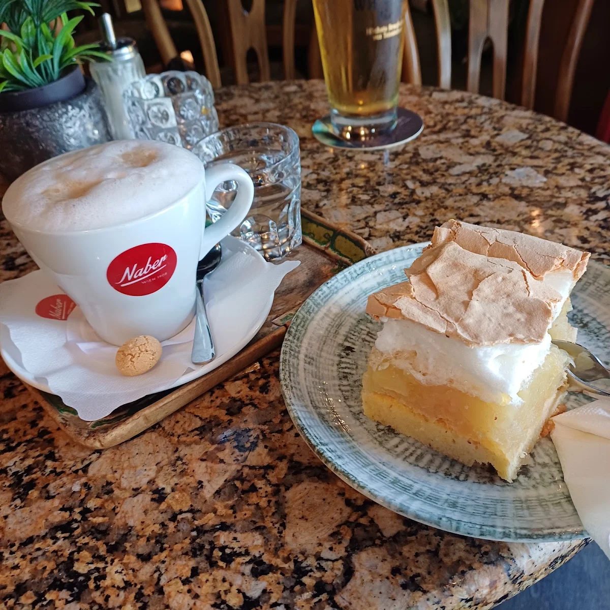 Essen und Trinken photo 7