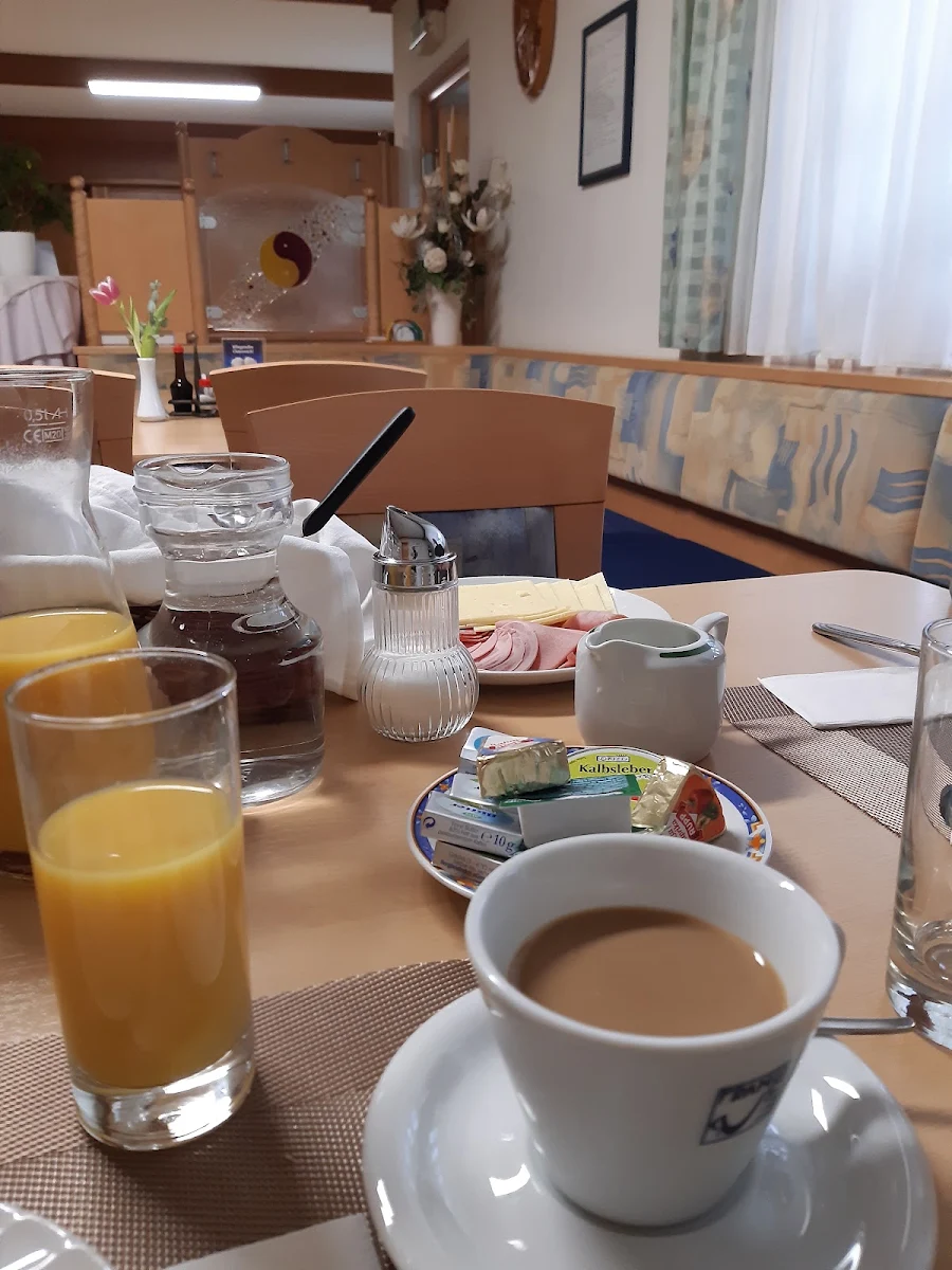 Essen und Trinken photo 3