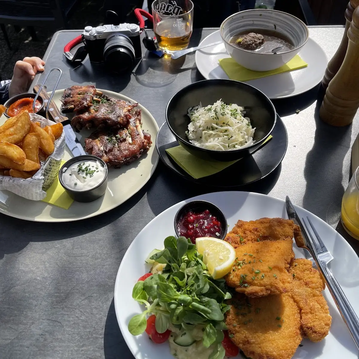 Essen und Trinken photo 2