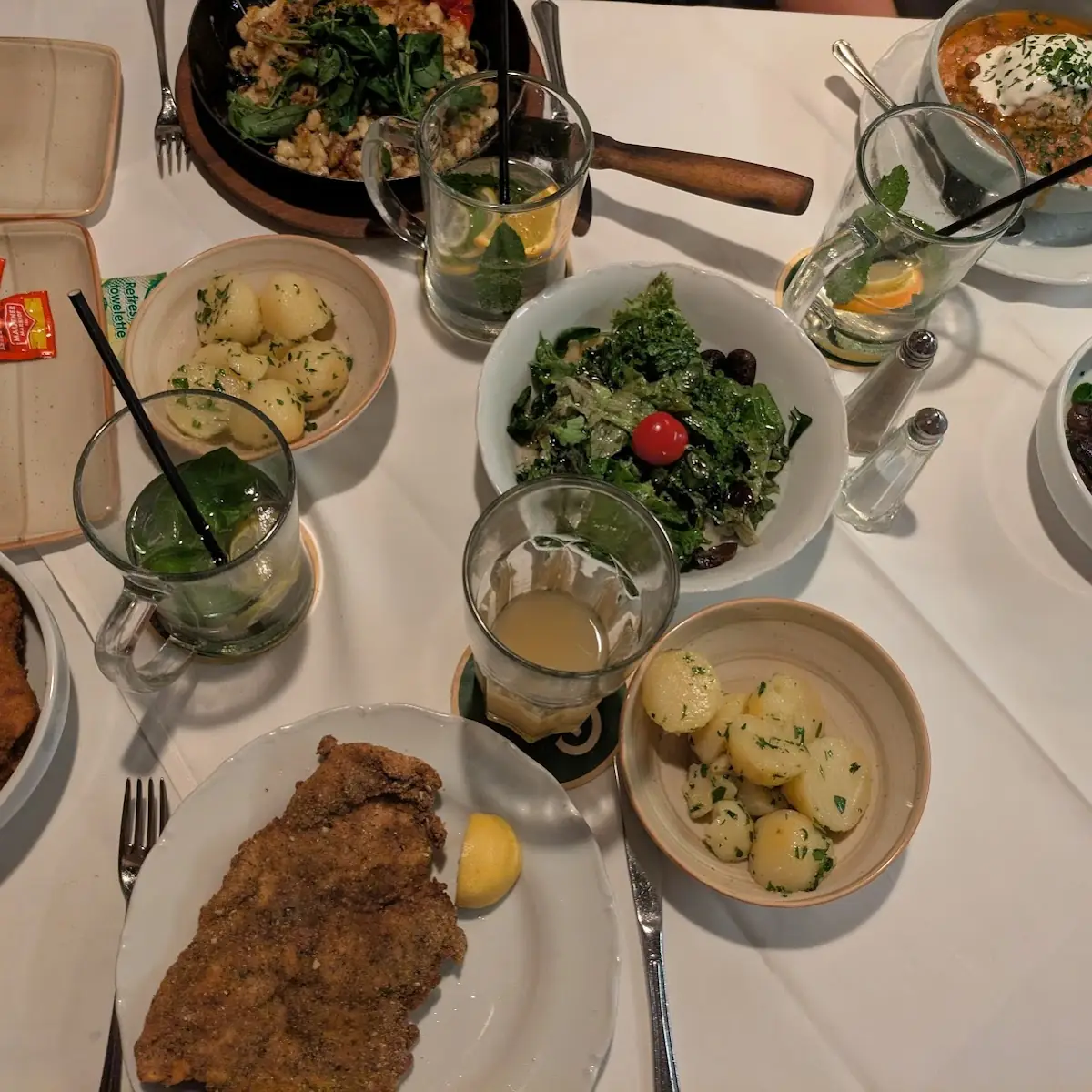 Essen und Trinken photo 3