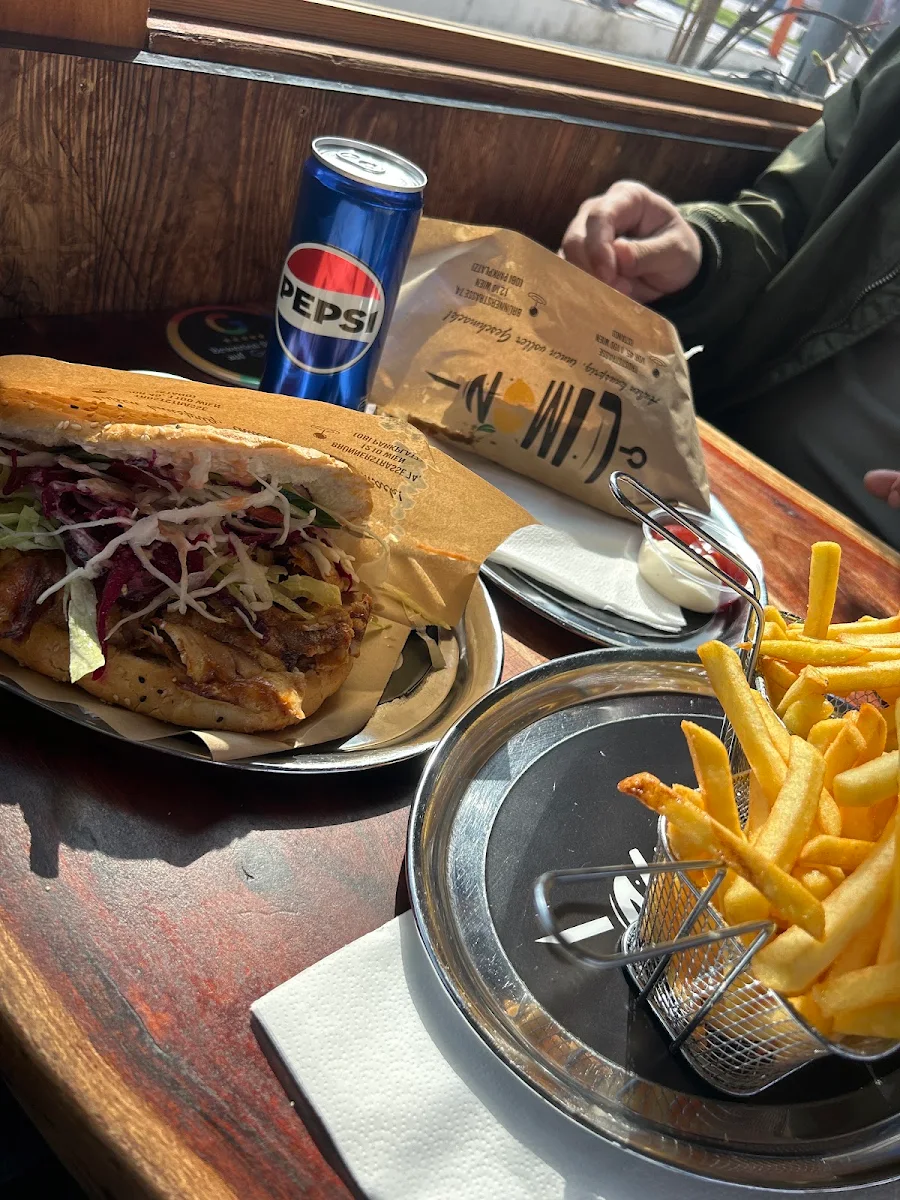 Essen und Trinken photo 1