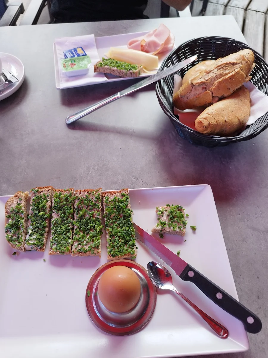 Essen und Trinken photo 4