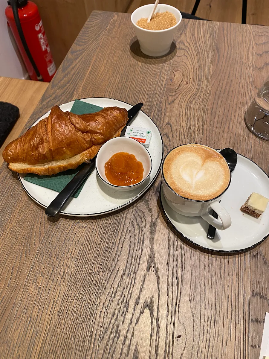 Essen und Trinken photo 2