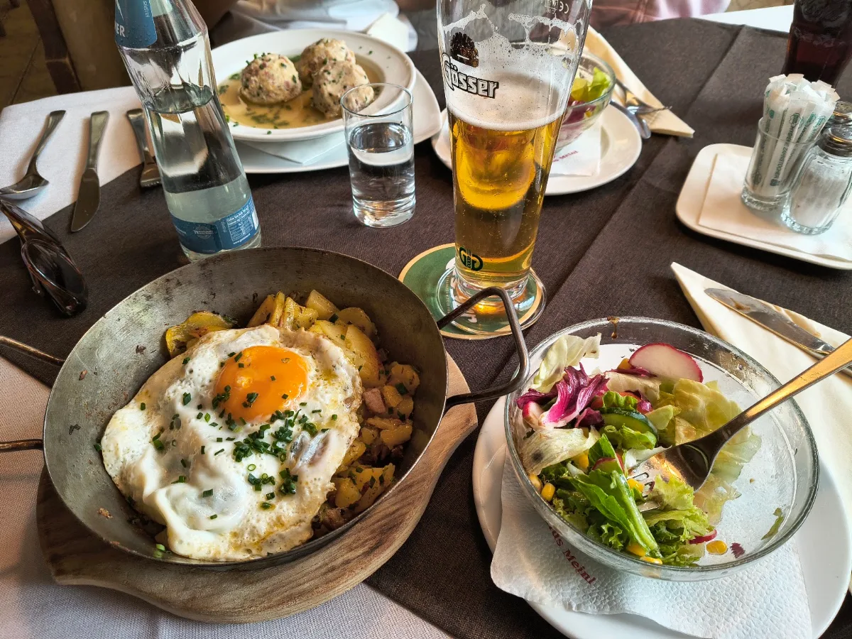 Essen und Trinken photo 2