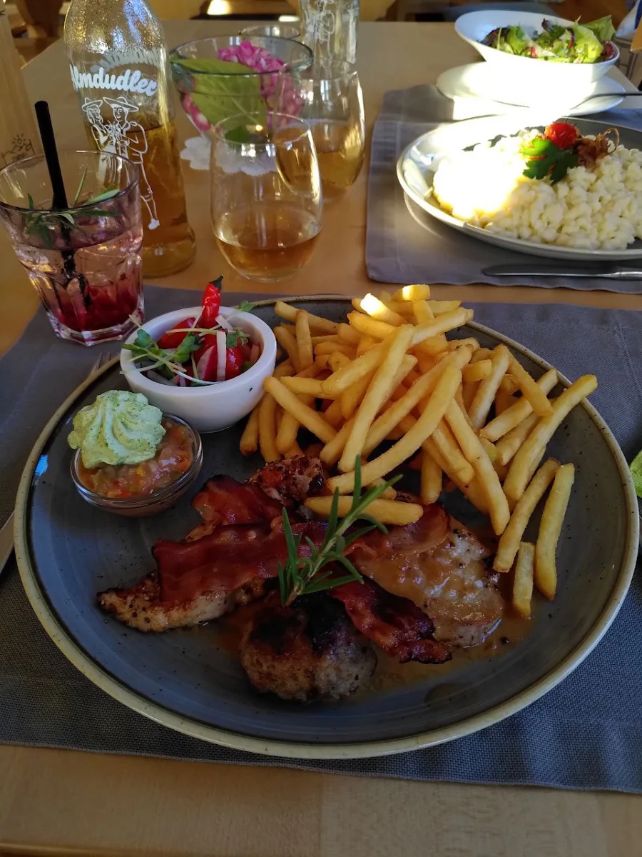 Essen und Trinken photo 3