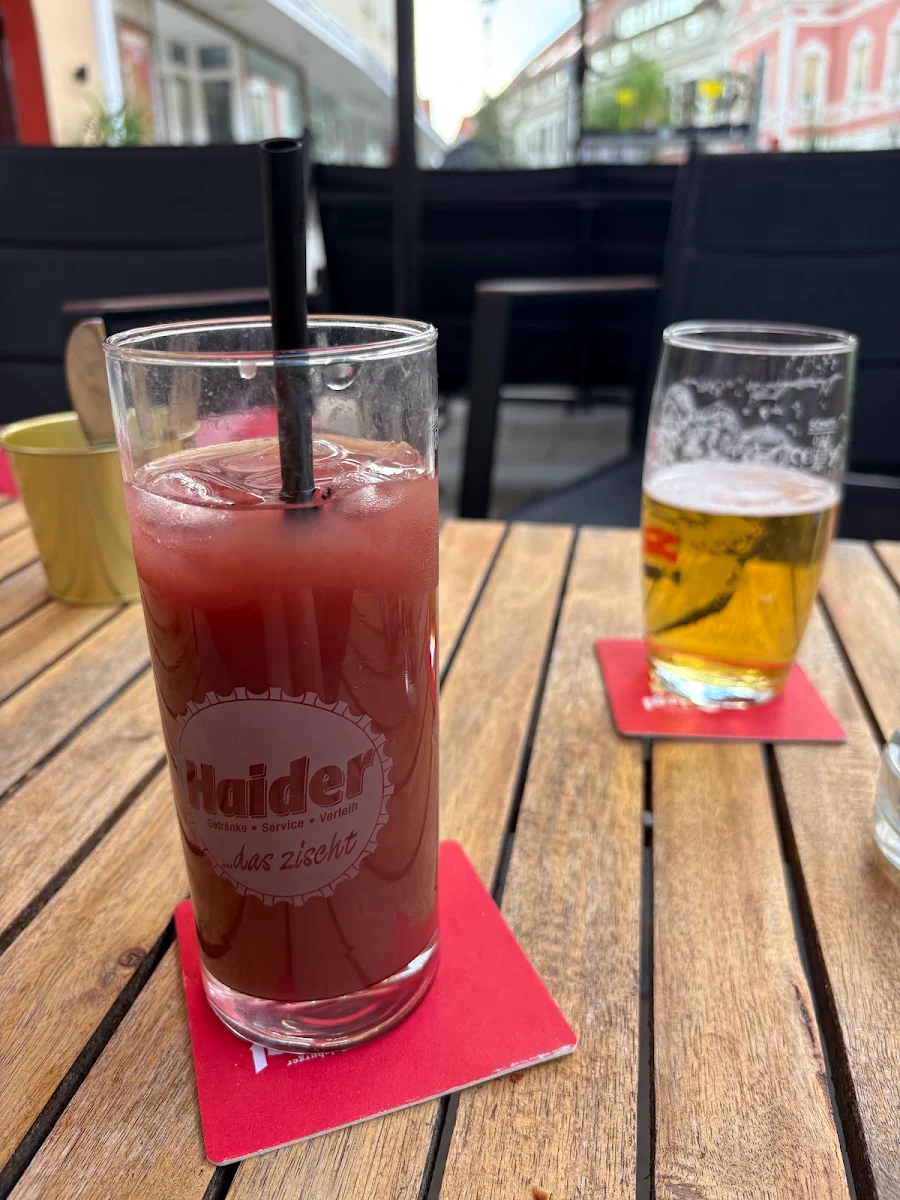 Essen und Trinken photo 2