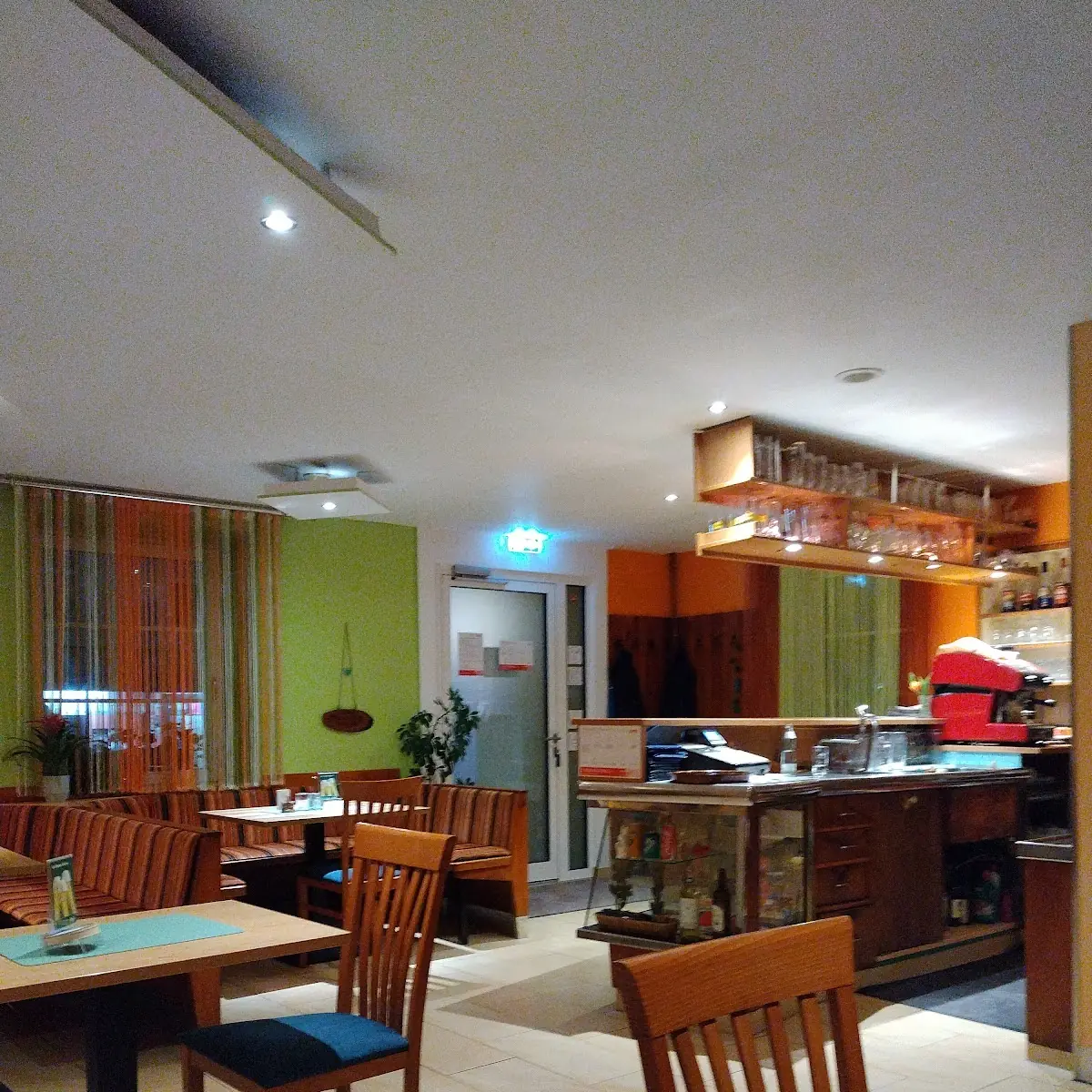 Atmosphäre, Pizzeria-Ristorante Danijele
