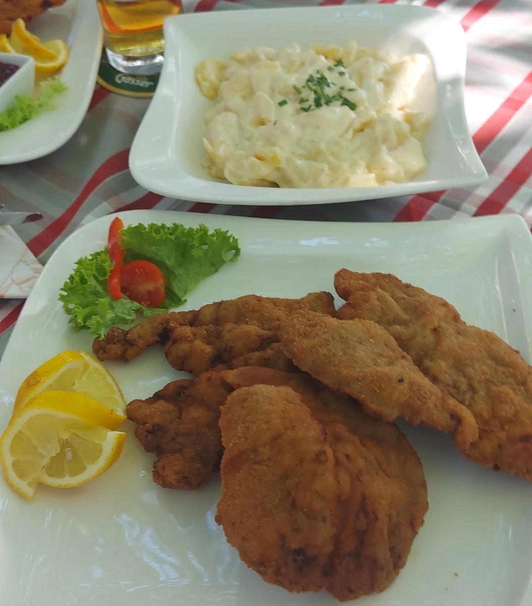 Essen und Trinken photo 2