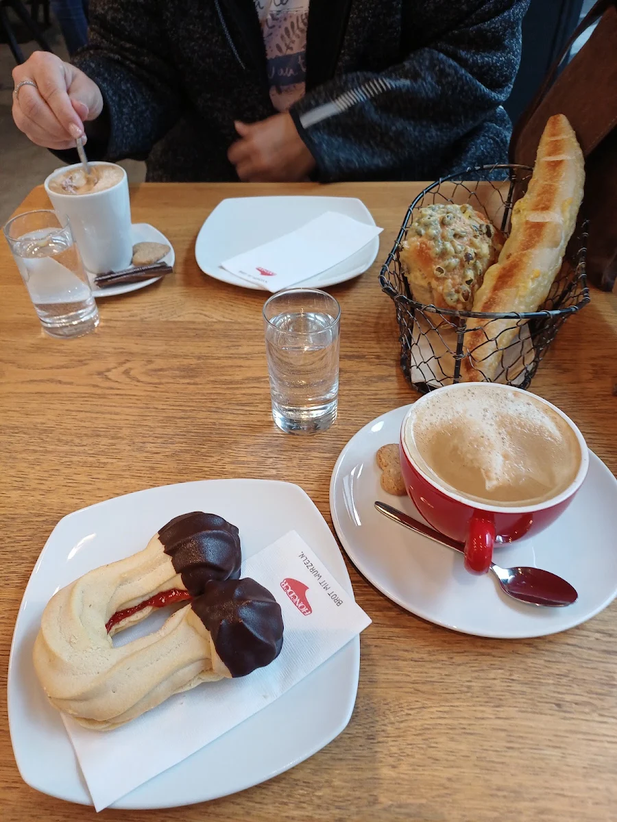 Essen und Trinken photo 4