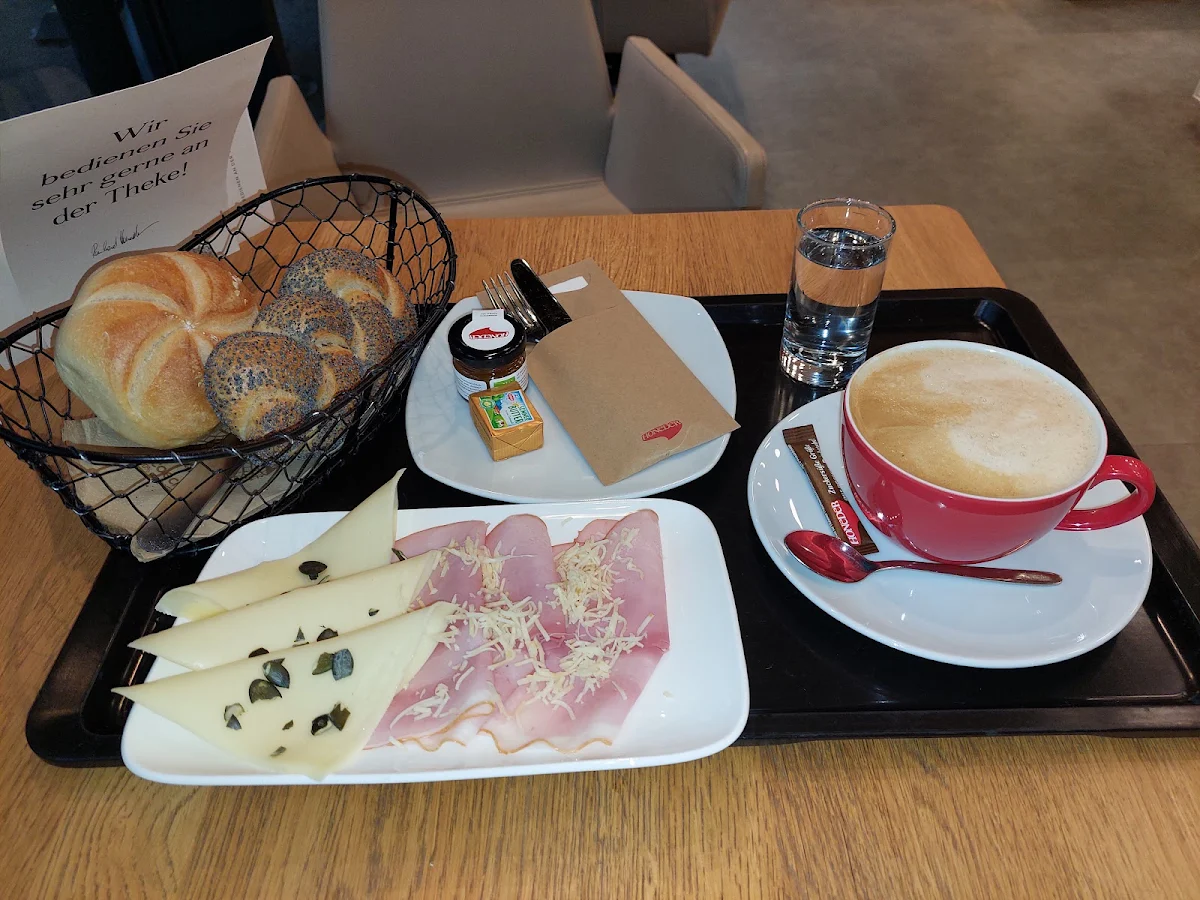 Essen und Trinken photo 5
