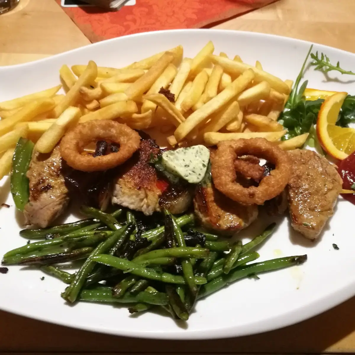 Essen und Trinken photo 2