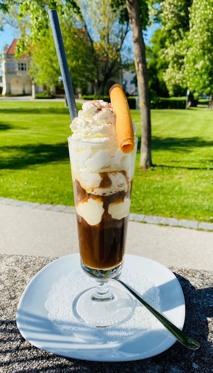 Essen und Trinken photo 1