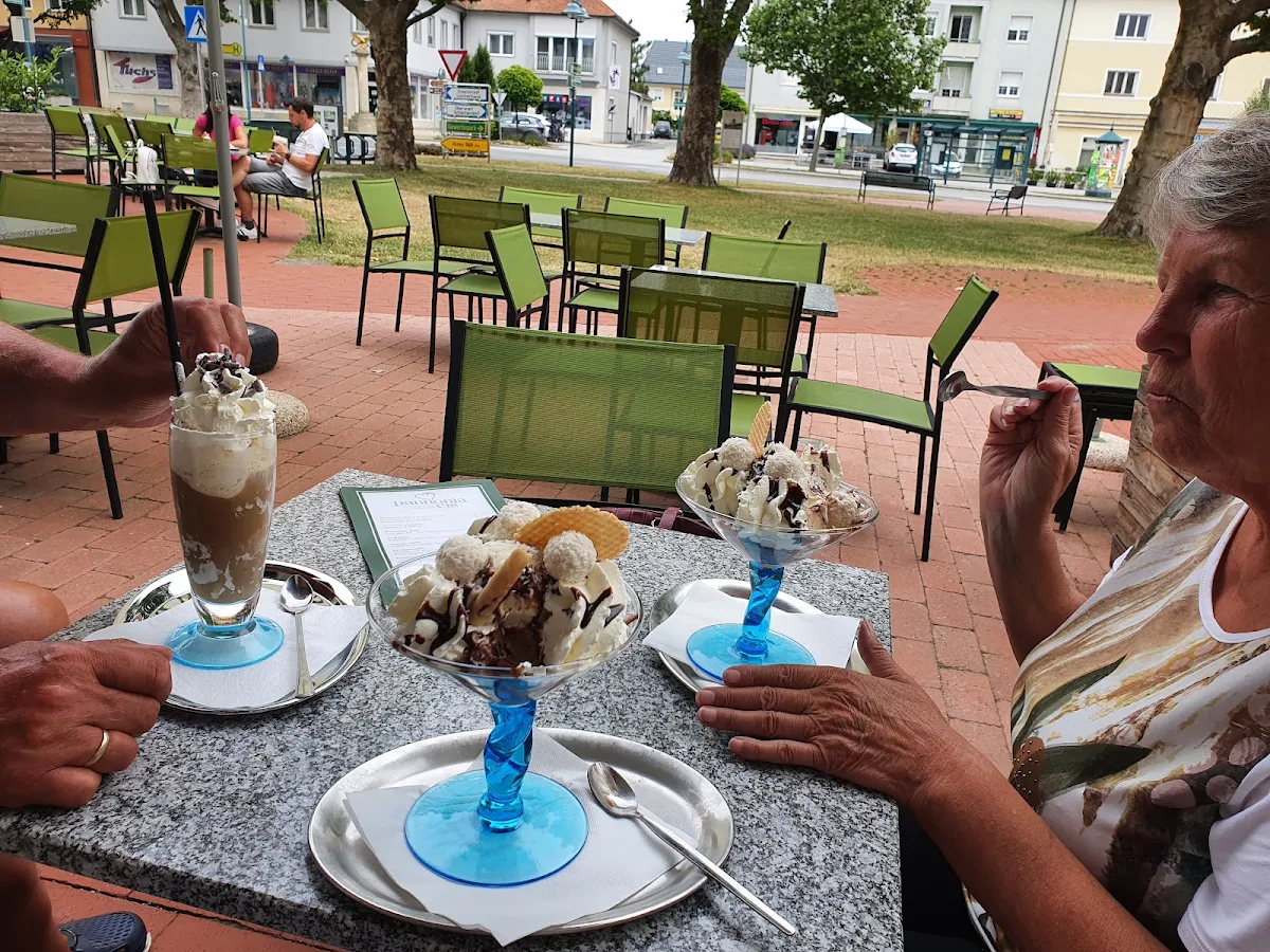 Essen und Trinken photo 1