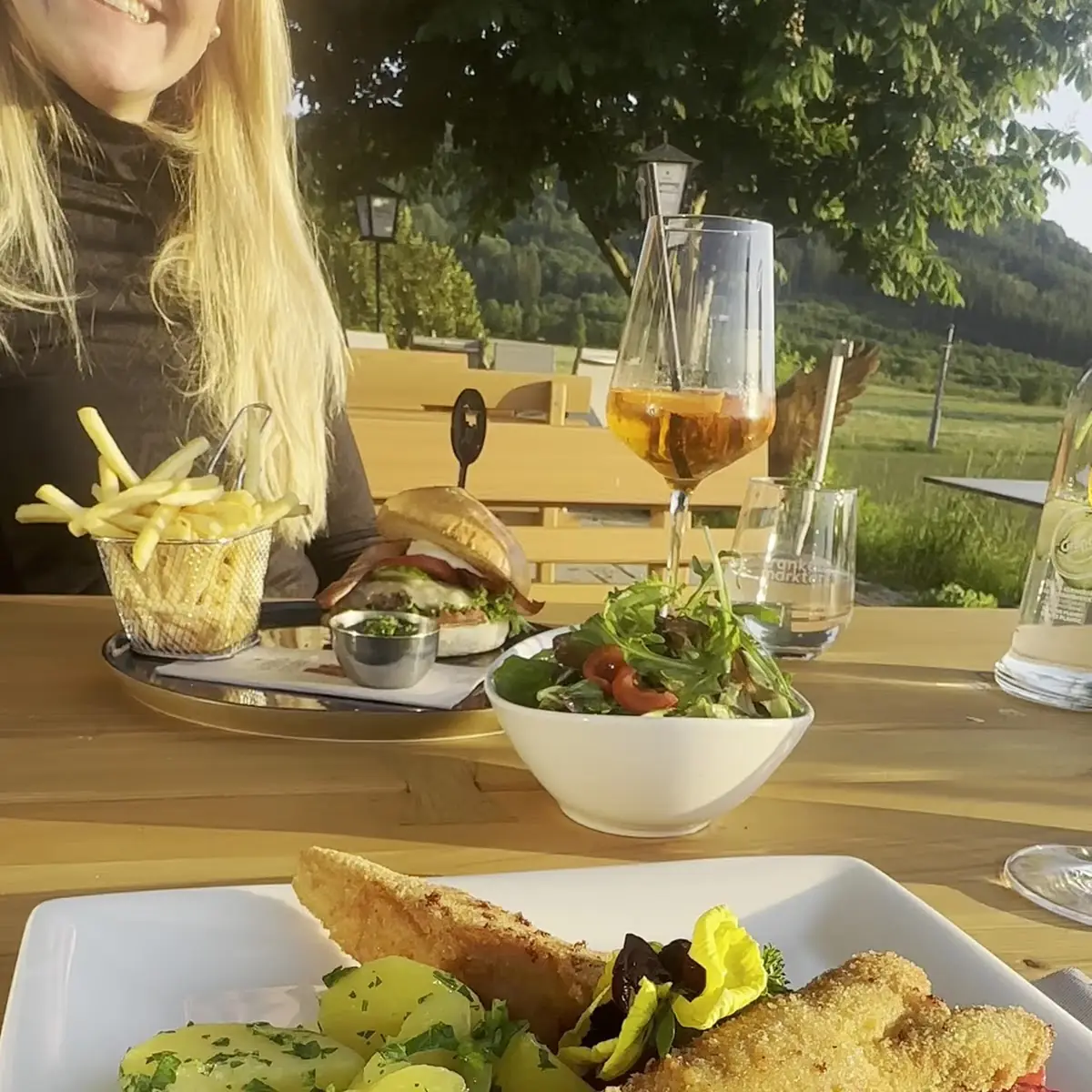 Essen und Trinken photo 2