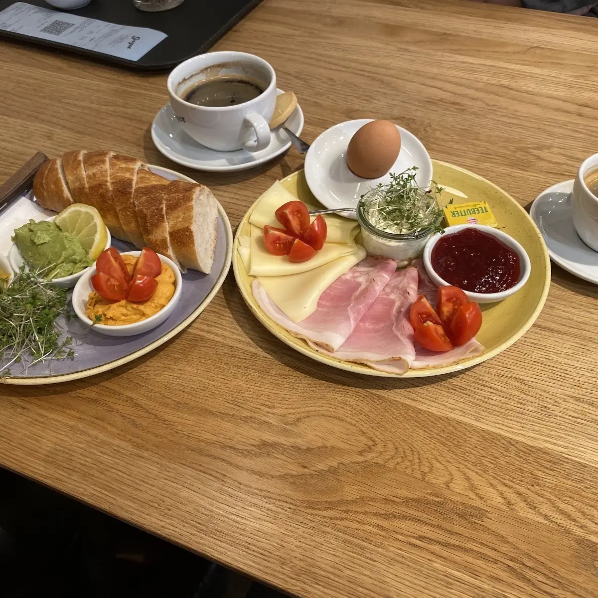 Essen und Trinken photo 1