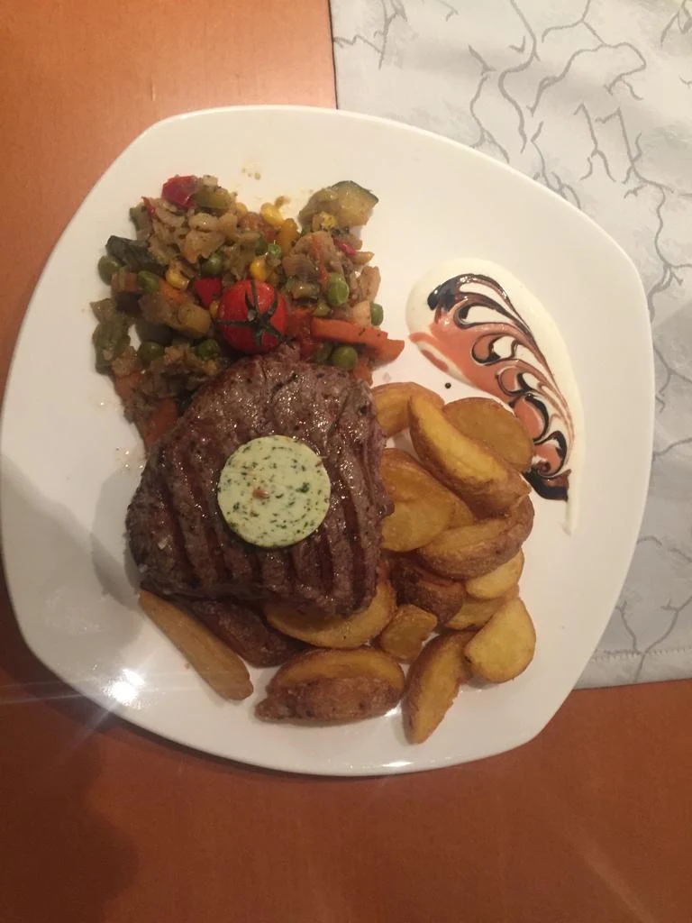 Essen und Trinken photo 3