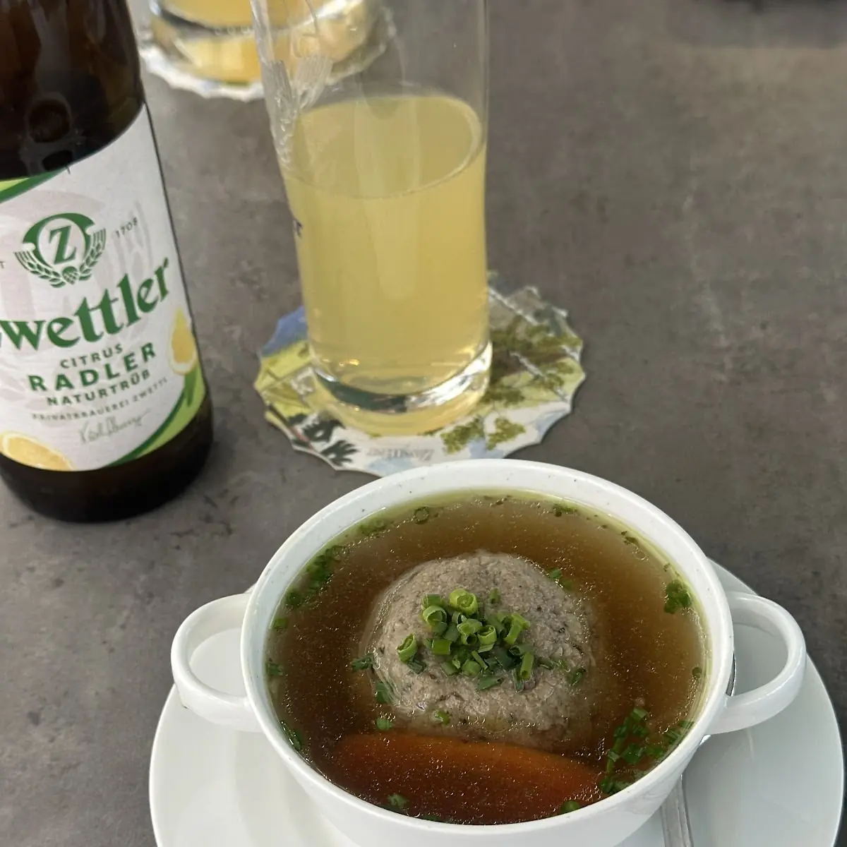 Essen und Trinken photo 8
