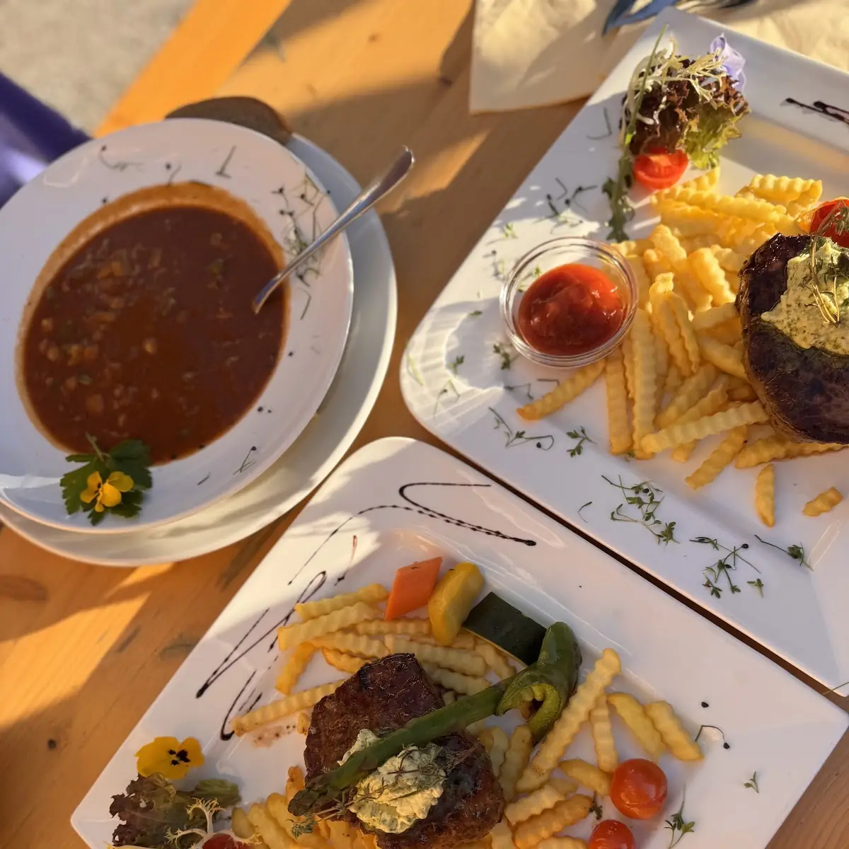 Essen und Trinken photo 2
