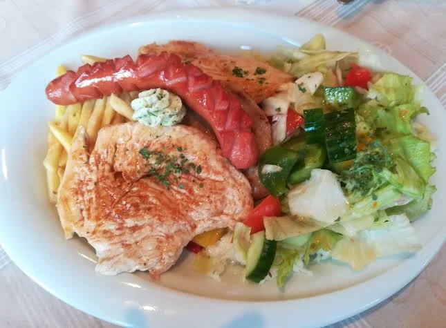 Essen und Trinken photo 2